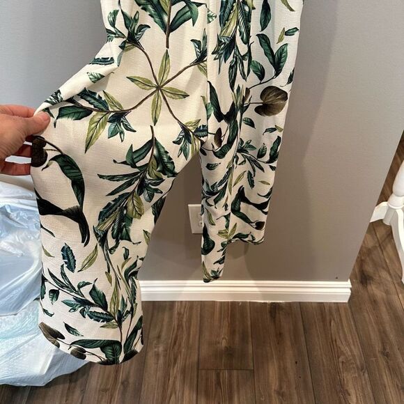 L’Atiste by Amy Tropical Leaf Ruffle Romper Small - Picture 7 of 7